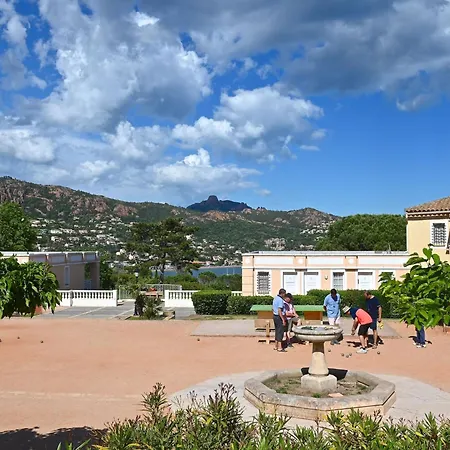 아파트 Village Cap Esterel - Le Belvedere-7 By Interhome *